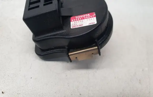 Rear air suspension level height sensor