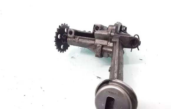 Renault Scenic II - Grand scenic II Oil pump 8200307174