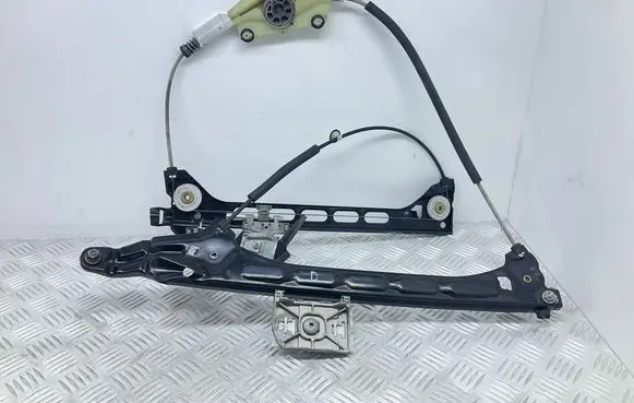 Audi TT TTS Mk2 Front door electric window regulator 8J0837462E