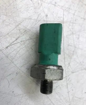 Volkswagen Tiguan Allspace Oil pressure sensor 04L919081