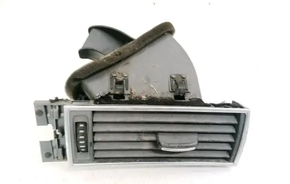 Audi A6 S6 C6 4F Dash center air vent grill 4F1820902B