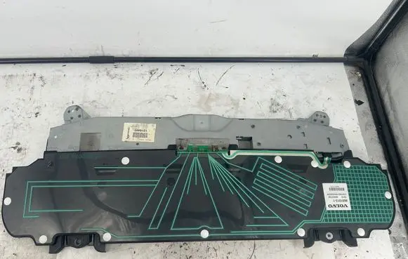 Volvo XC90 Aerial GPS antenna 86510131 307521841 52150297