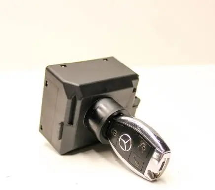 Mercedes-Benz GL X166 Ignition lock A1669052801
