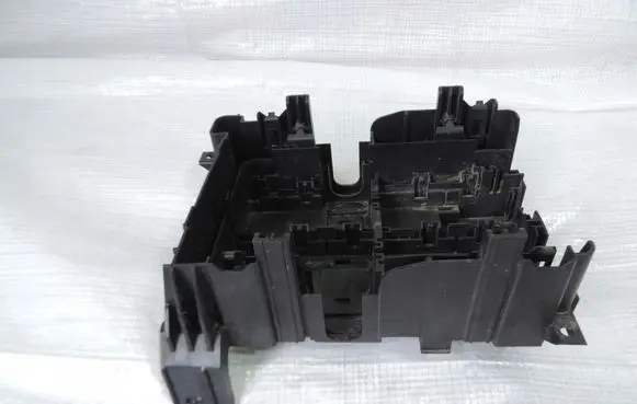 Opel Insignia B Fuse module