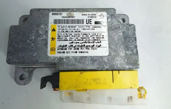 Chevrolet Captiva Airbag control unit/module 96838157