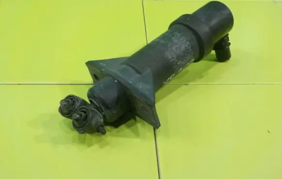 Peugeot 407 Headlight washer pump PRZOD XP200