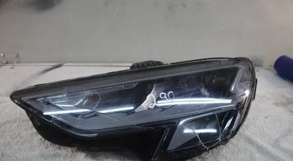 Audi A3 8Y Headlight/headlamp 6Y0941011 90193975 89410