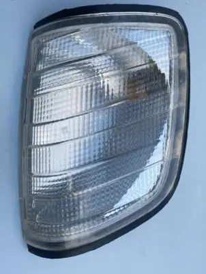 Mercedes-Benz E W124 Front indicator light