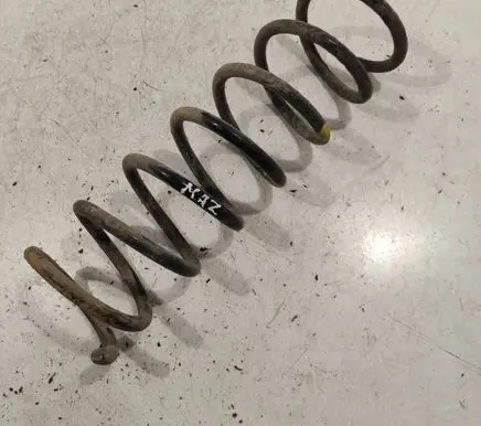 Mazda 3 I Rear coil spring