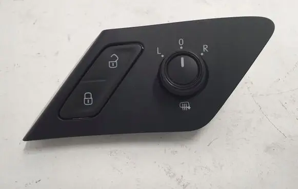 Skoda Rapid (120G, 130G, 135G) Central console control unit 5G0959565N