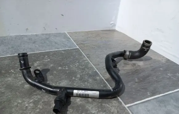 Audi A4 S4 B8 8K Engine coolant pipe/hose 059121070E 050121064D