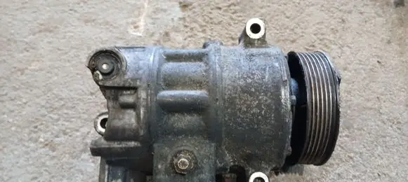 Volkswagen PASSAT B6 Air conditioning (A/C) compressor (pump) 8680EBA