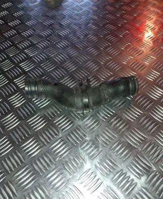 Toyota RAV 4 (XA20) Engine coolant pipe/hose 1cd
