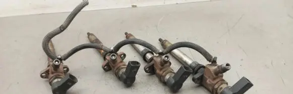 Fuel injectors set