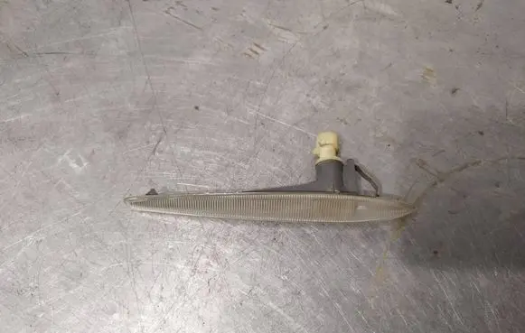 Alfa Romeo 159 Front fender indicator light 60691105