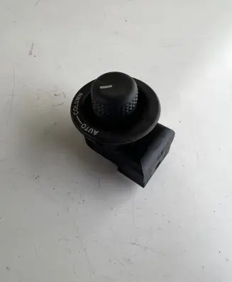 Jaguar XF X250 Steering wheel adjustment switch 03930345 2R83645CA