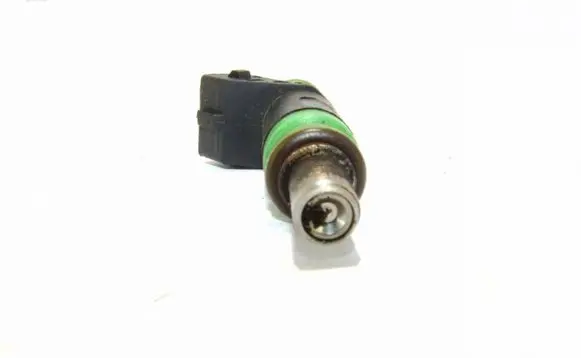Ford Fiesta Fuel injector 98MFBB