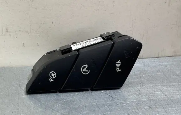 Ford Mondeo MK V Other switches/knobs/shifts DG9T13D734CCW