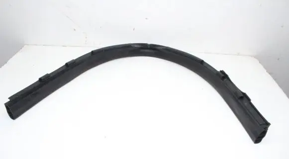 BMW i4 Engine compartment rubber 7419380