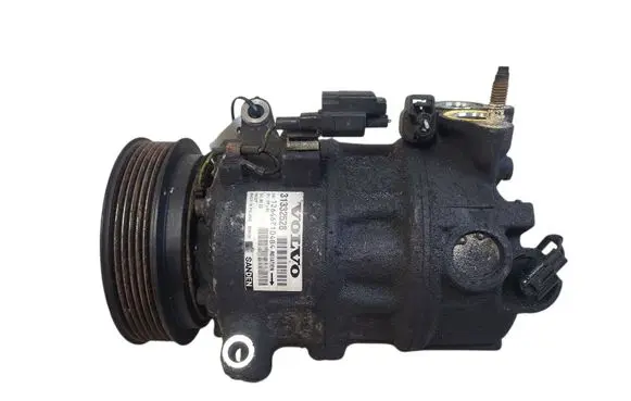 Volvo V70 Air conditioning (A/C) compressor (pump) 31332528