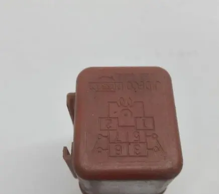 Nissan Pathfinder R51 Other relay 2523079964