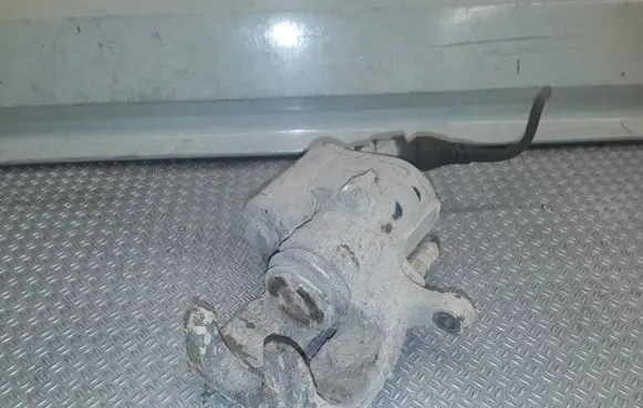 Audi A6 S6 C6 4F Rear brake caliper 