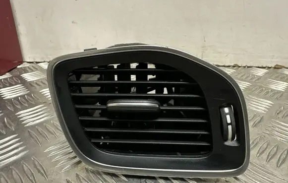 Volvo V60 Dashboard side air vent grill/cover trim 1281852
