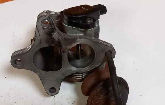 Honda CR-V Throttle body valve JT7HC
