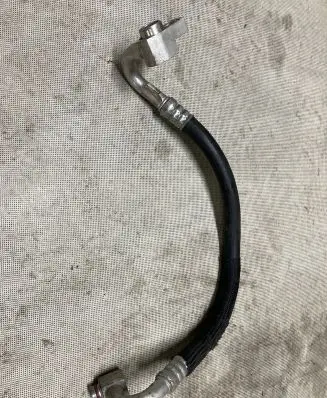 Ford Kuga II Air conditioning (A/C) pipe/hose H1F119N602BA
