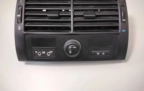 BMW X5 E53 Dash center air vent grill 8370910 8409081 8370911