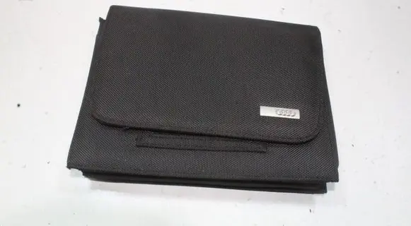 Audi A4 S4 B9 8W User manual 