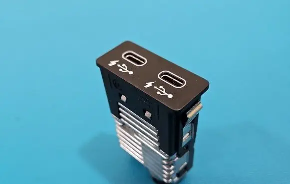 BMW iX1 USB socket connector 35561622B IMPRK1573729