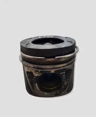 Mercedes-Benz Sprinter W906 Piston 651
