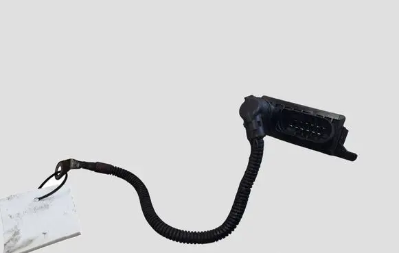 BMW 5 E60 E61 Glow plug pre-heat relay 779800003