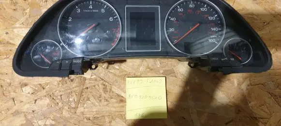 Audi A4 S4 B7 8E 8H Speedometer (instrument cluster) 8E0920950D