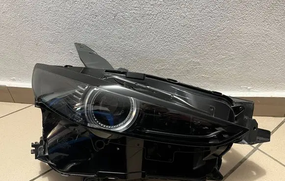 Mazda CX-30 Headlight/headlamp DGJ151030