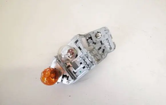 Volvo V60 Tail light bulb cover holder 31498009