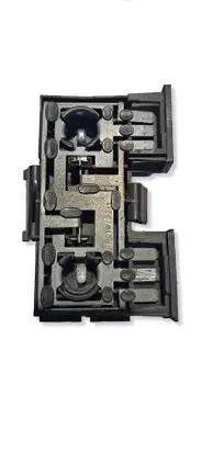 Volkswagen PASSAT B3 Tail light bulb cover holder 333945259