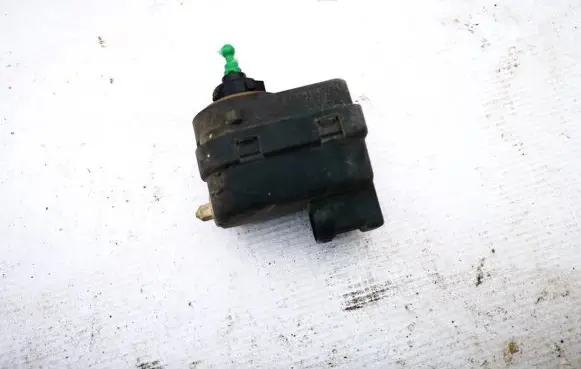 Renault Scenic I Headlight level adjustment motor 
