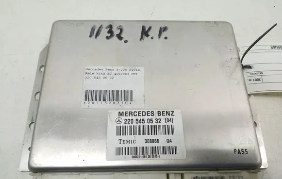 Mercedes-Benz S W220 Other control units/modules A2205450532