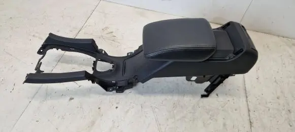 Saab 9-3 Ver2 Center console