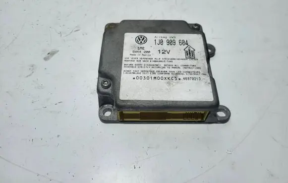 Volkswagen Golf IV Airbag control unit/module 1J0909604 46970213 5WK4200