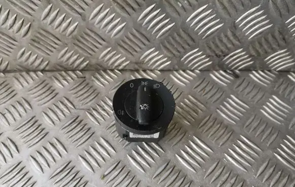 Volkswagen Touran I Light switch 1T0941431B
