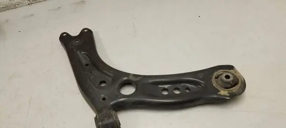 Seat Leon (5F) Front lower control arm/wishbone 5q0407152l