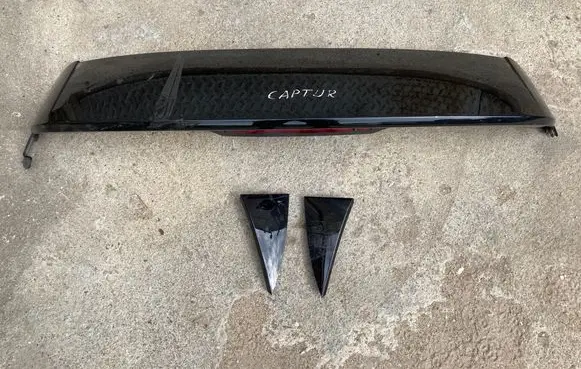 Renault Captur Tailgate/trunk spoiler 960304415R