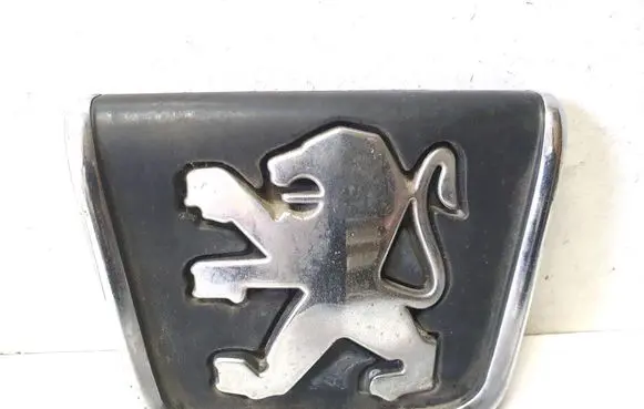 Peugeot Boxer Manufacturer badge logo/emblem 1318957080