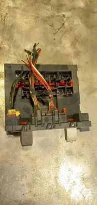 Volkswagen Touran I Comfort/convenience module 1K0937049F