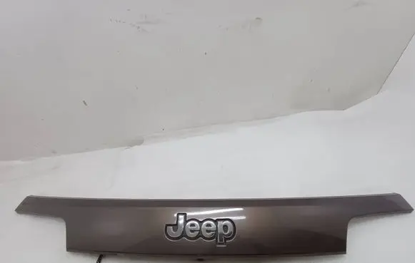 Jeep Grand Cherokee Trunk door license plate light bar 1WD55TRMAD