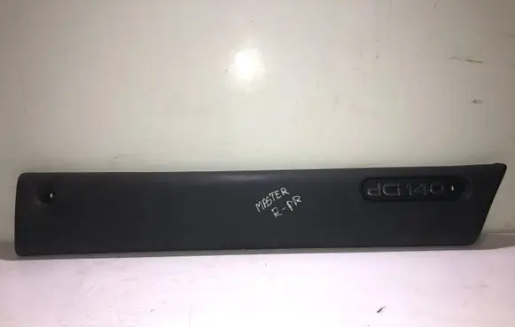 Renault Master II Front door trim (molding) 25725