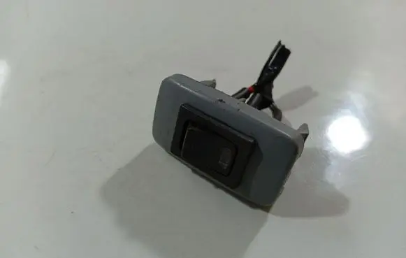 Toyota Previa (XR30, XR40) II Other switches/knobs/shifts 